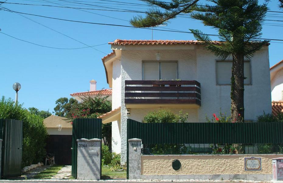 Traditional Villa In S Pedro , Estoril Alapraia Εξωτερικό φωτογραφία